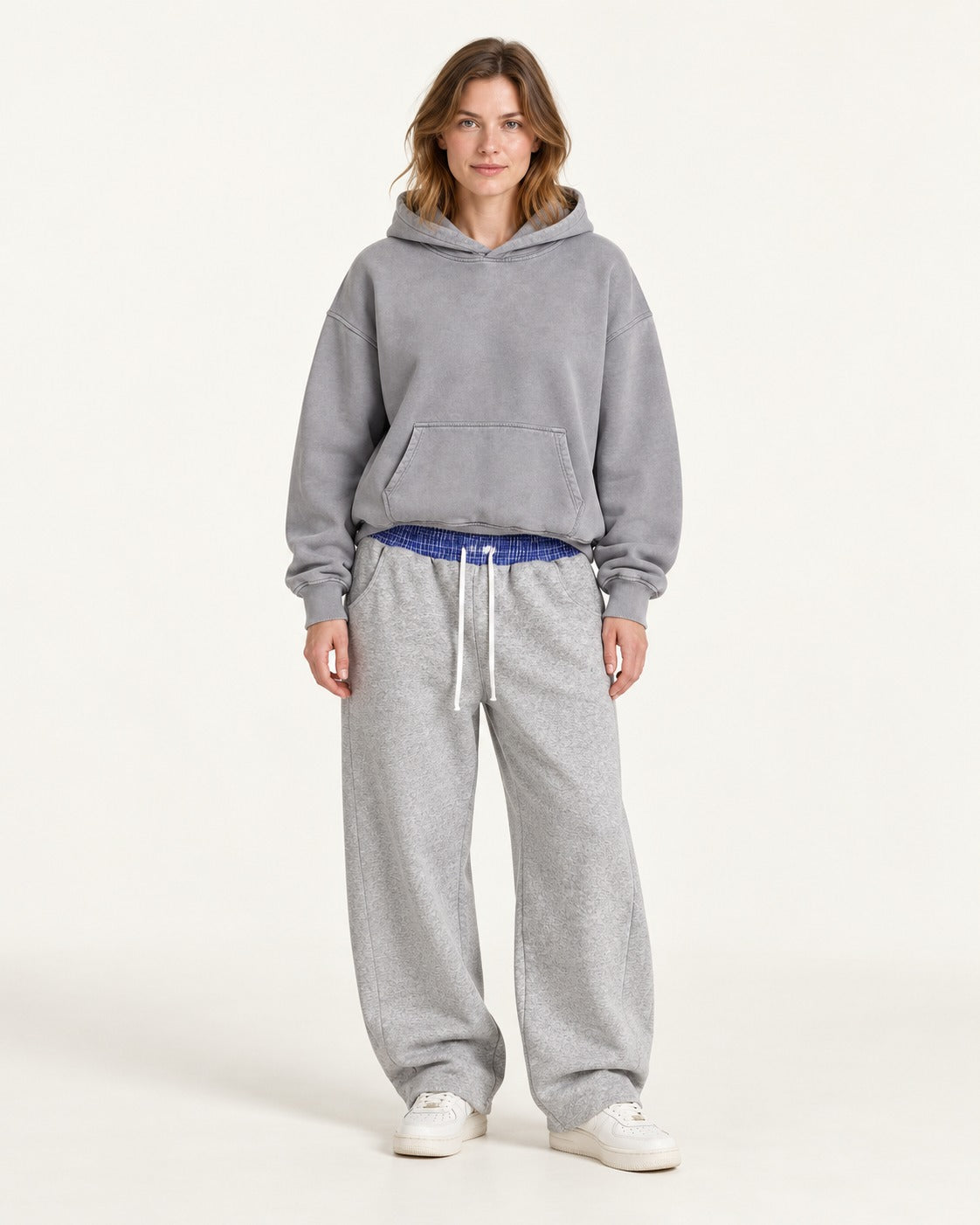 Boyfriend Hoodie & Plaid Sweatpants Set — Gray